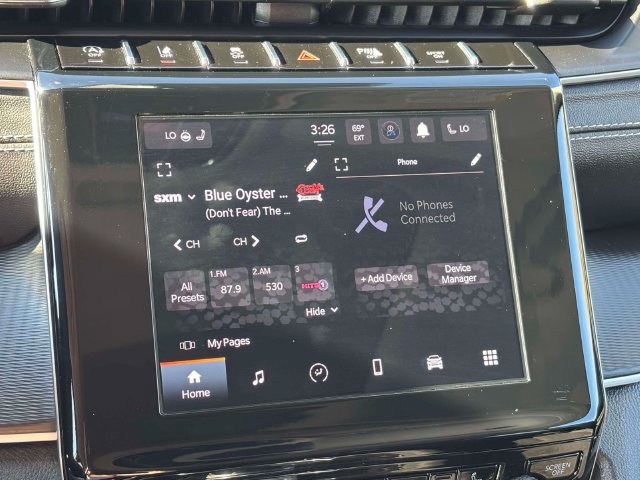 Used 2023 Jeep Grand Cherokee Laredo w/ Luxury Tech Group I AWD/4WD image 22