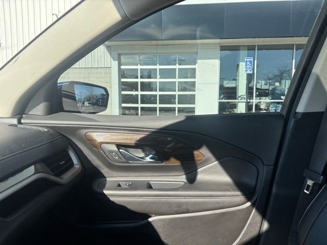 Used 2019 GMC Terrain Denali w/ Advanced Safety Package image 12