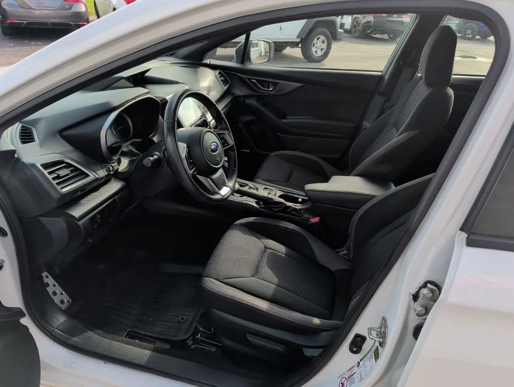 Used 2019 Subaru Impreza 2.0i Sport image 13