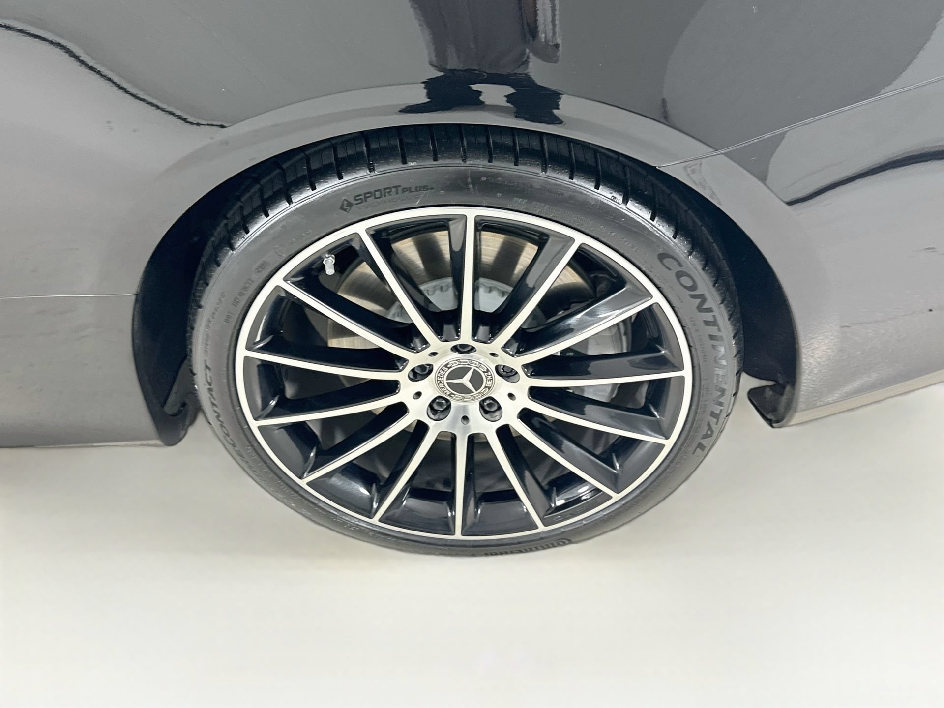 Used 2023 Mercedes-Benz E 450 Cabriolet image 32