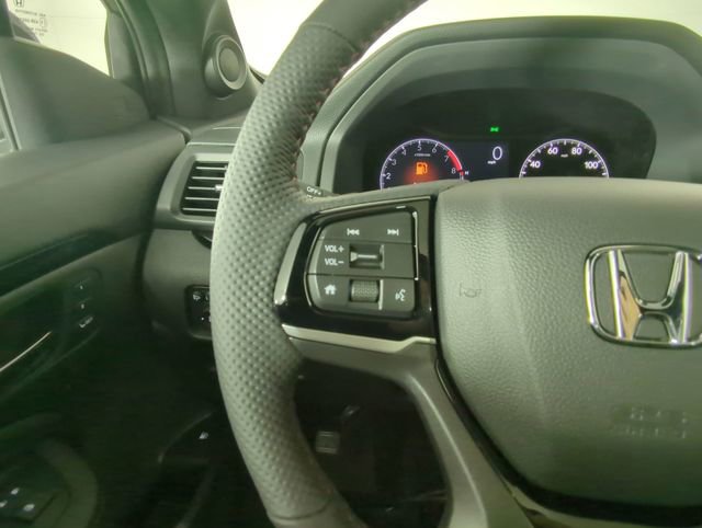 New 2026 Honda Ridgeline Black Edition image 39