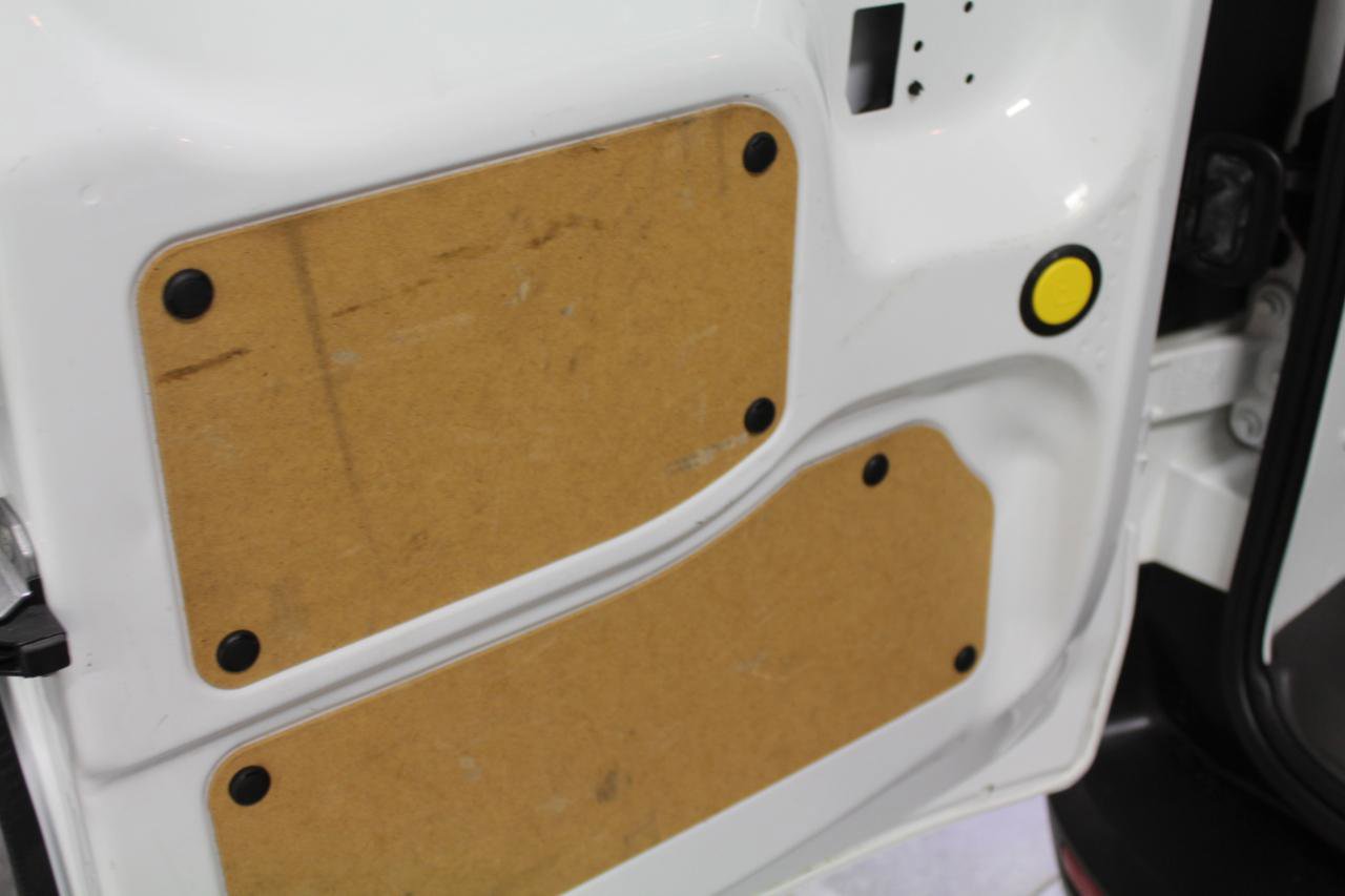 Used 2019 Ford Transit Connect XLT image 26