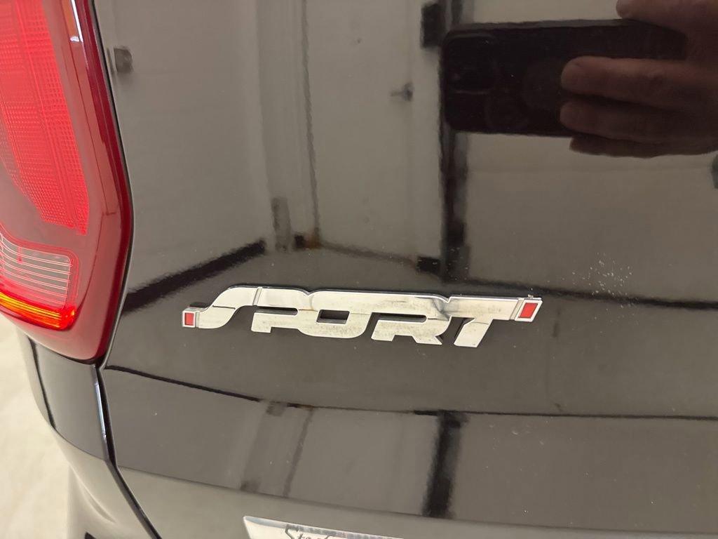 Used 2018 Ford Explorer Sport AWD/4WD image 13