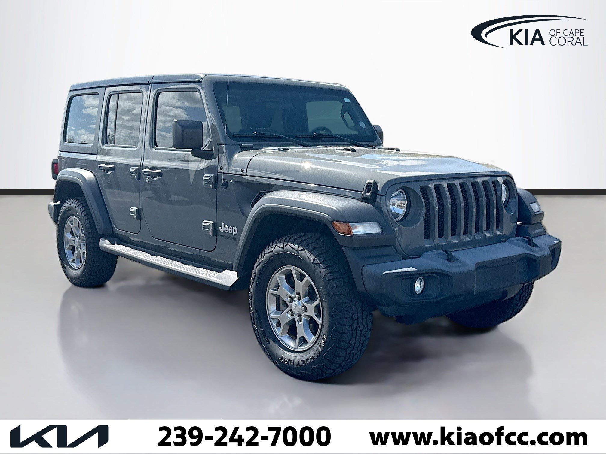 Used 2020 Jeep Wrangler Unlimited Sport image 1