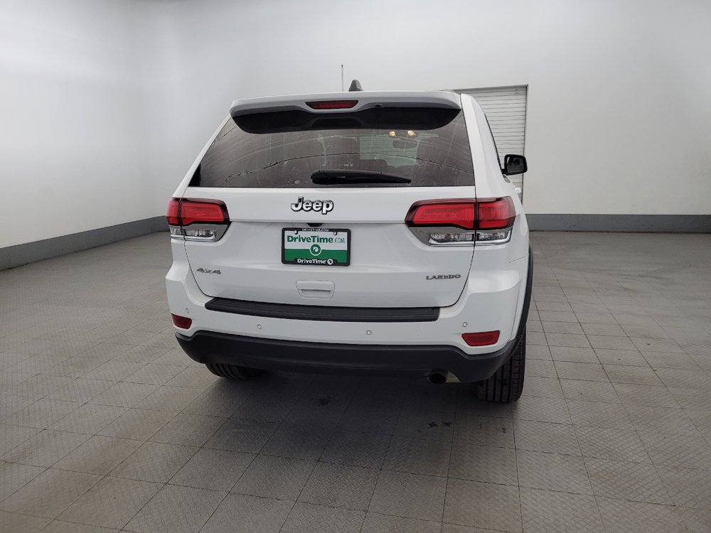 Used 2022 Jeep Grand Cherokee Laredo E w/ Security & Convenience Group AWD/4WD image 7