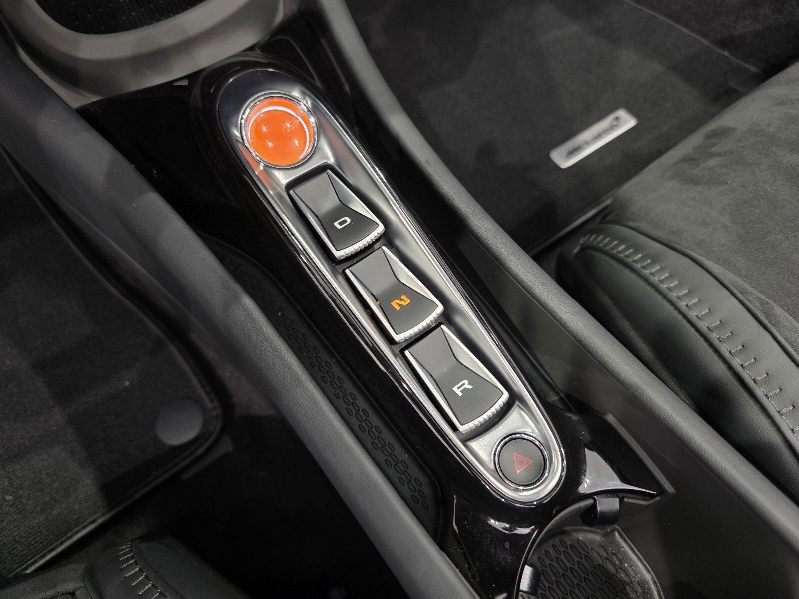 New 2026 McLaren Artura Spider RWD image 16