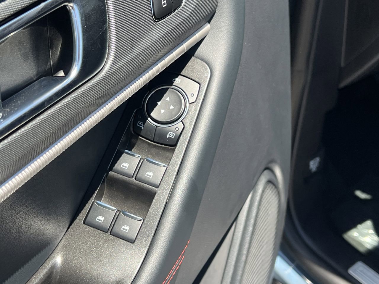 New 2026 Ford Explorer ST-Line w/ Premium Package RWD image 15