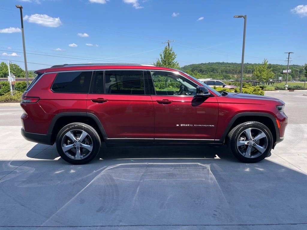 Used 2022 Jeep Grand Cherokee L Limited AWD/4WD image 21