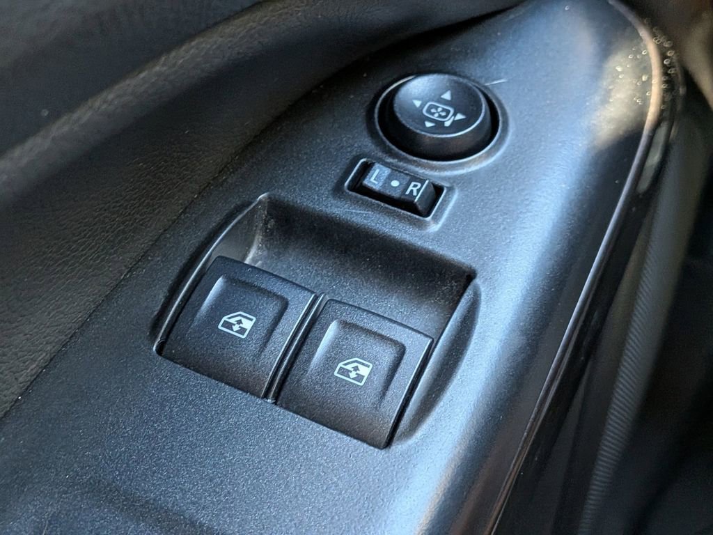 Used 2016 GMC Canyon SLT w/ Trailering Package image 24