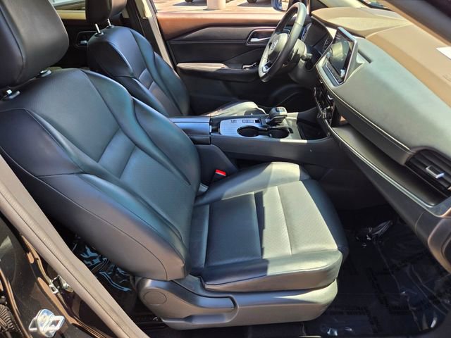 Used 2021 Nissan Rogue SV w/ Premium Package FWD image 20