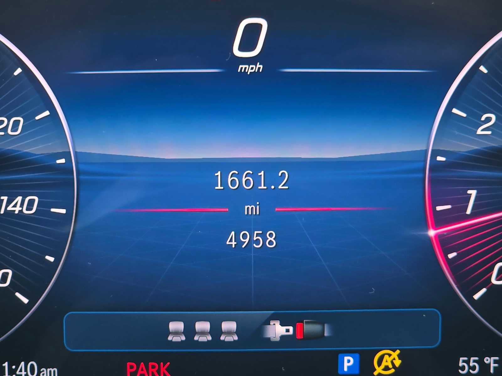 Used 2025 Mercedes-Benz C 300 Sedan image 25