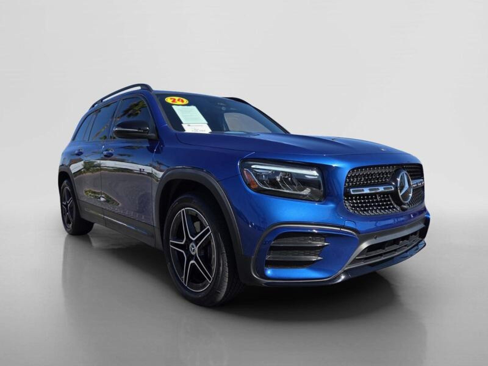 Used 2024 Mercedes-Benz GLB 250 image 7