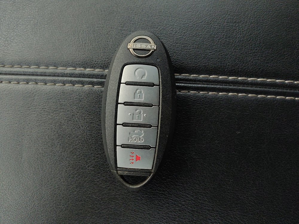Used 2025 Nissan Altima 2.5 SV FWD image 32