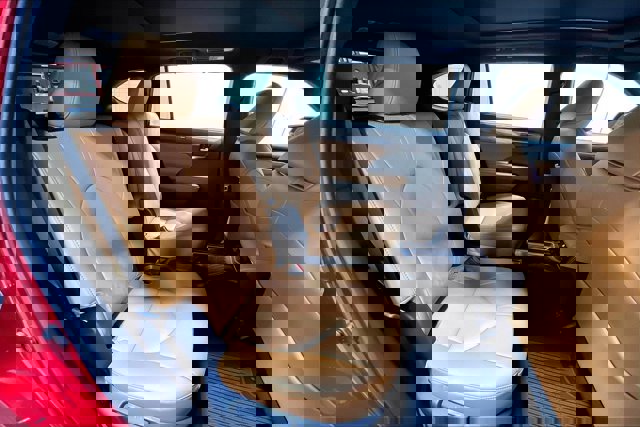 Used 2026 Toyota Highlander Platinum image 27