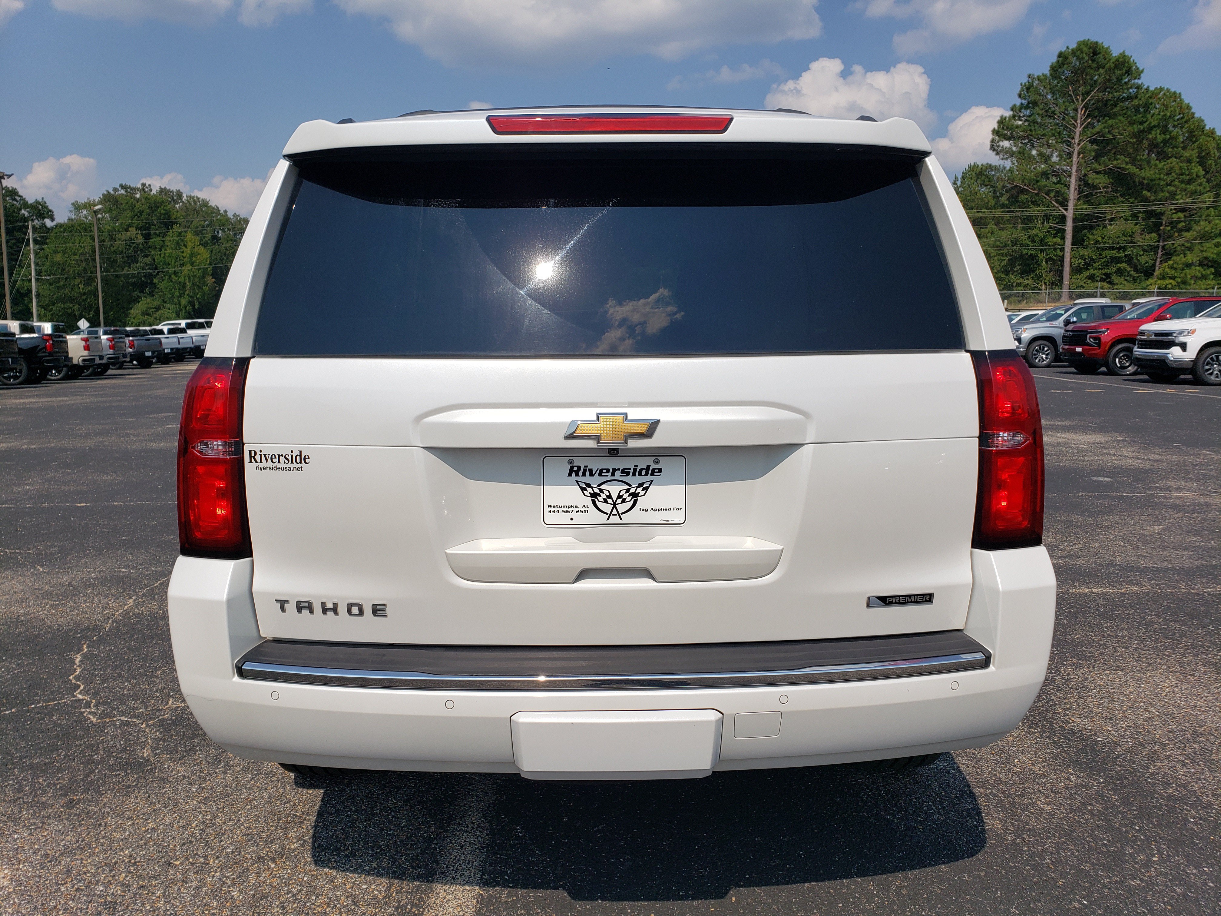 Used 2018 Chevrolet Tahoe Premier RWD image 8
