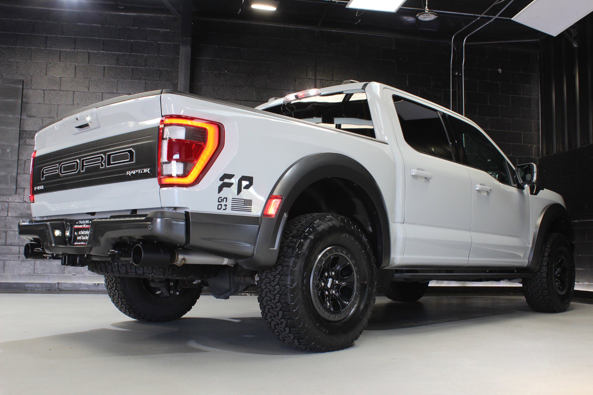Used 2023 Ford F150 Raptor w/ Raptor Carbon Fiber Package image 86