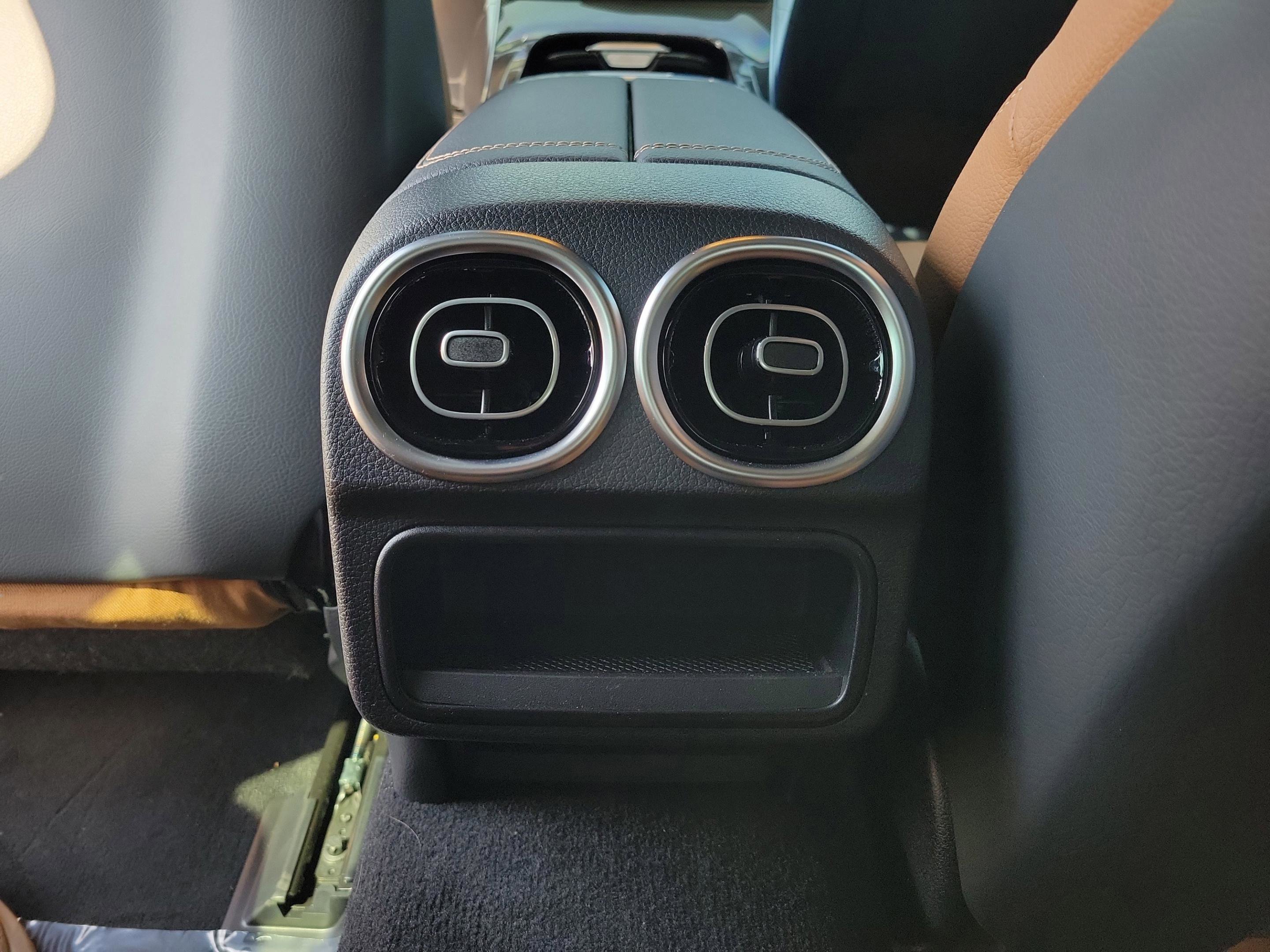 Used 2026 Mercedes-Benz CLE 300 CLE 300 image 11