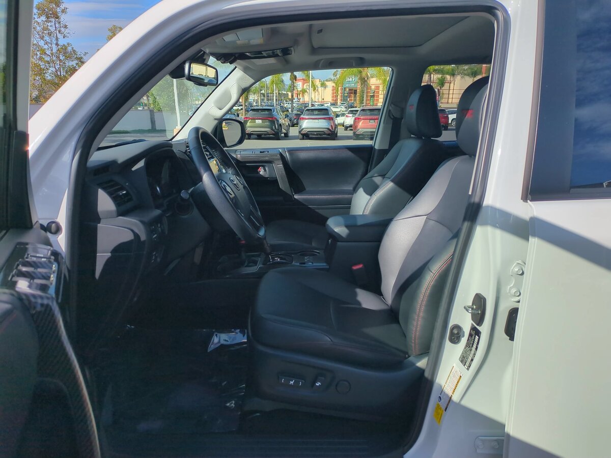 Used 2024 Toyota 4Runner TRD Off-Road Premium w/ TRD Black Wheel Package (TMS) AWD/4WD image 11