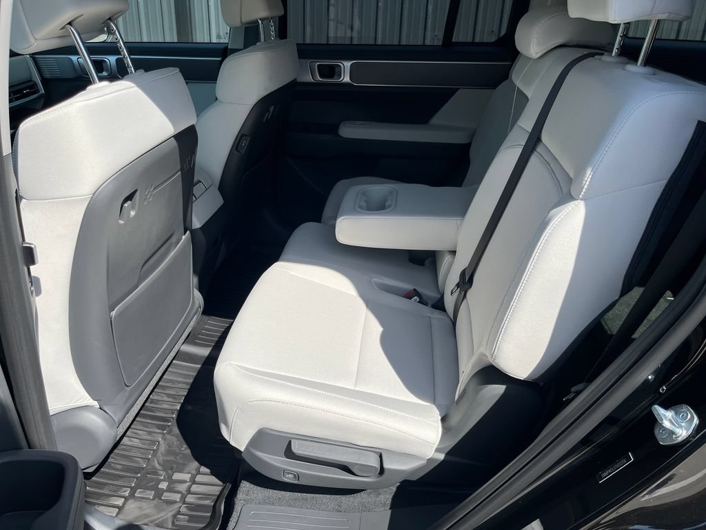 New 2026 Hyundai Santa Fe SE FWD image 31