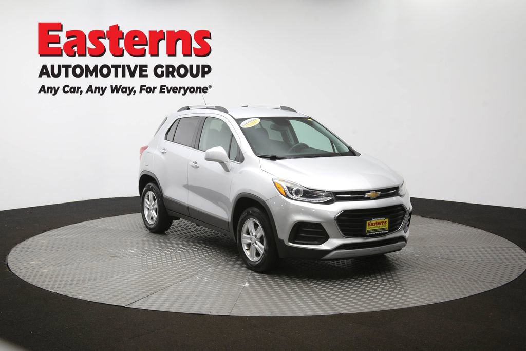 Used 2018 Chevrolet Trax LT w/ LT Convenience Package AWD/4WD image 48