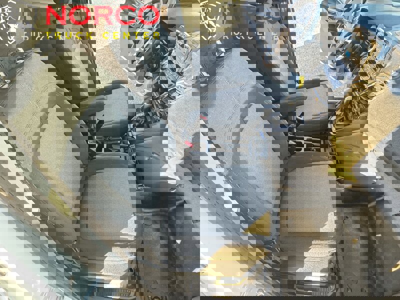 Used 2020 Ford Transit Connect XL image 23