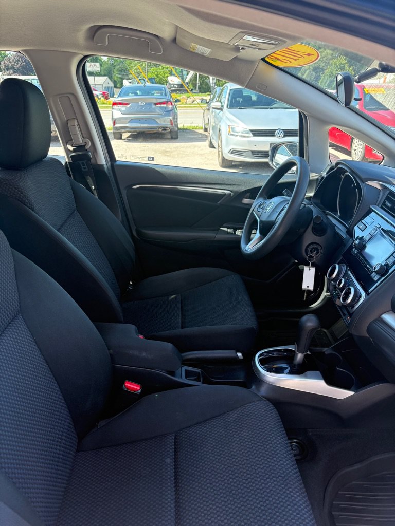 Used 2018 Honda Fit LX image 14