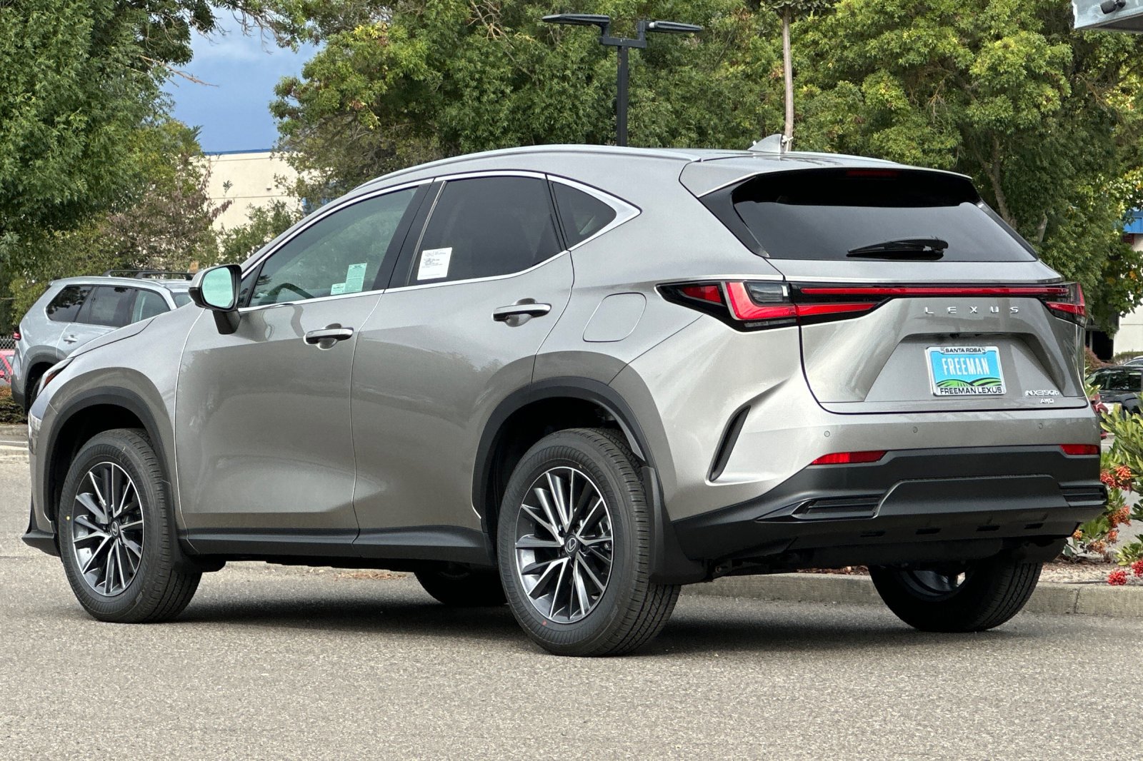 New 2026 Lexus NX 350h AWD w/ Premium Package image 6