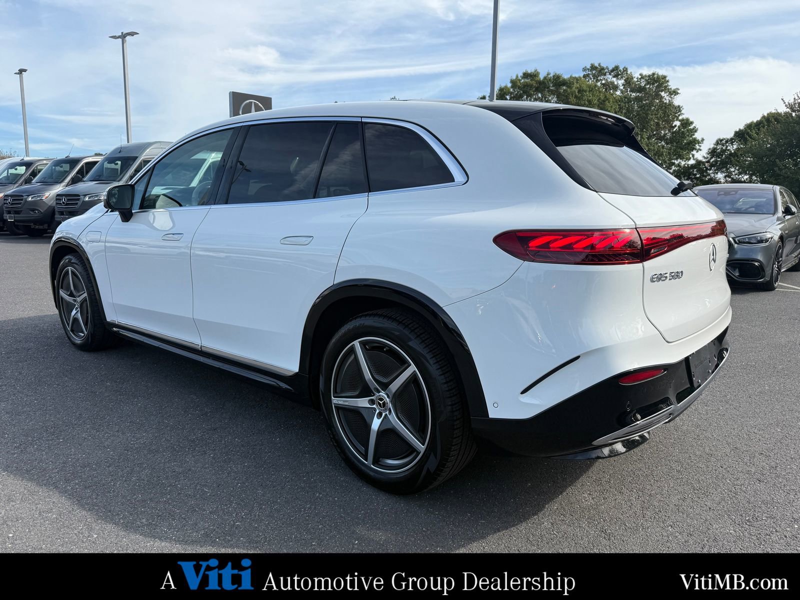 Certified 2023 Mercedes-Benz EQS 580 4MATIC SUV image 6