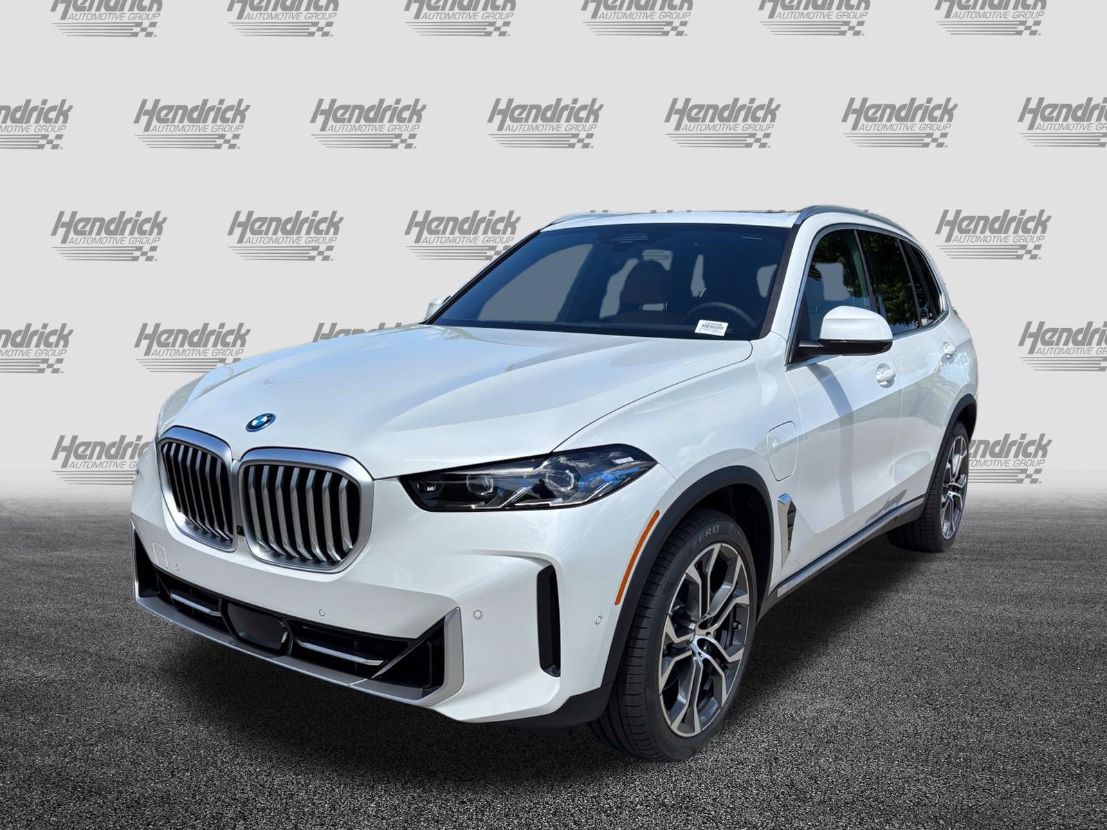 New 2026 BMW X5 xDrive50e AWD/4WD image 5