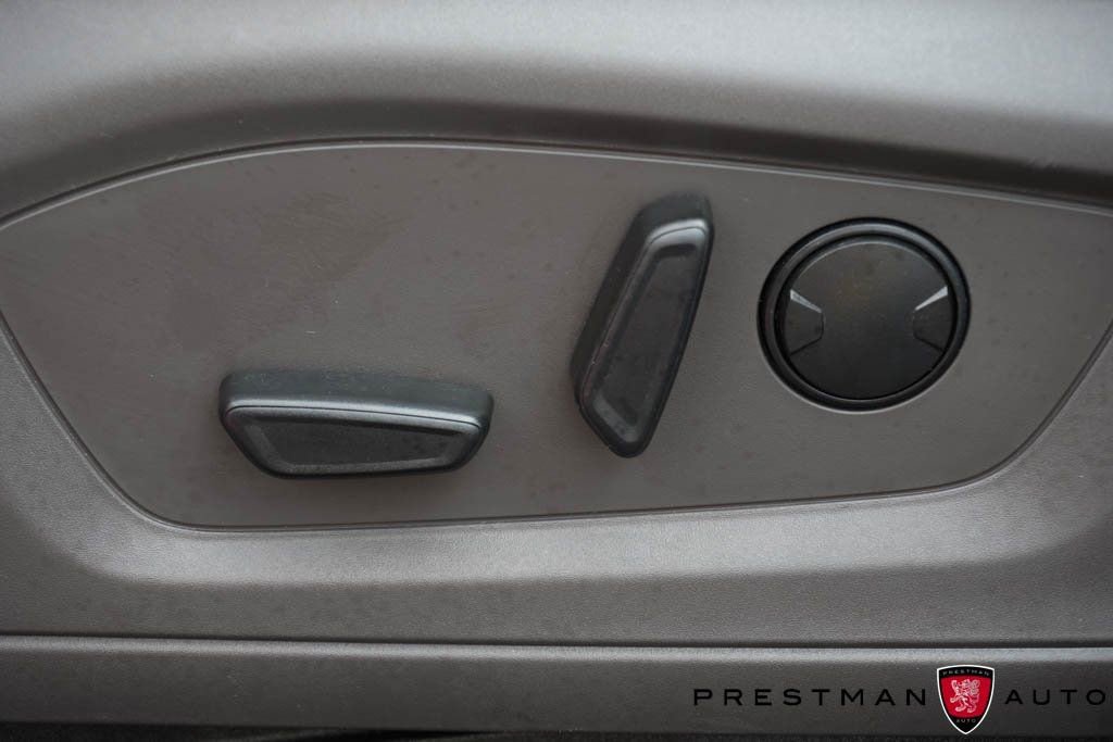 Used 2022 Ford Explorer Platinum w/ Equipment Group 601A image 28