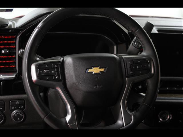 Used 2023 Chevrolet Silverado 1500 LT image 8