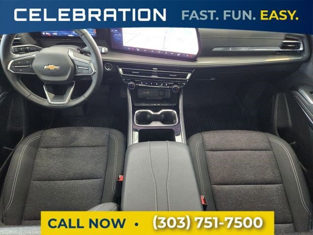 Certified 2025 Chevrolet Traverse LT w/ Sun and Wheel Package image 9