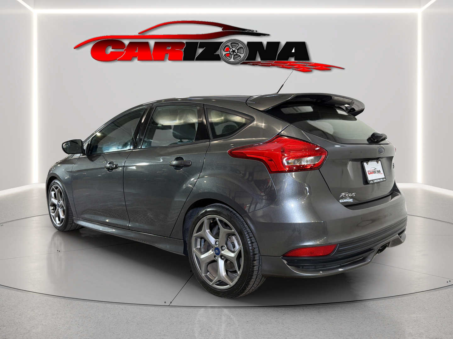 Used 2016 Ford Focus ST FWD image 8