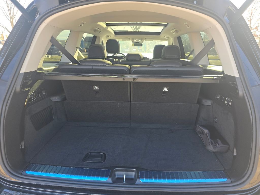 New 2026 Mercedes-Benz GLS 450 4MATIC image 18