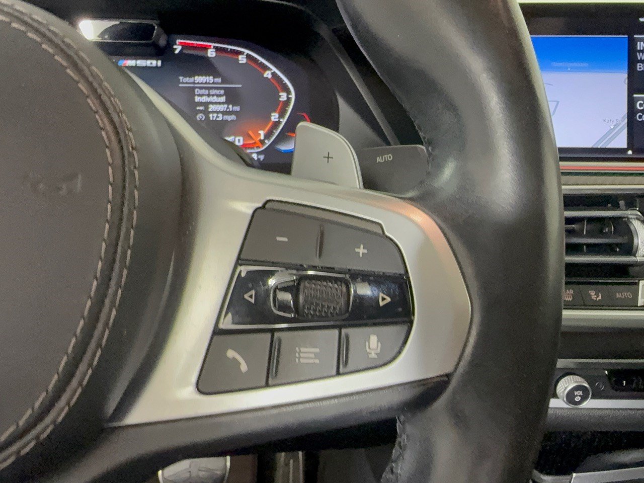 Used 2021 BMW X6 M50i AWD/4WD image 19
