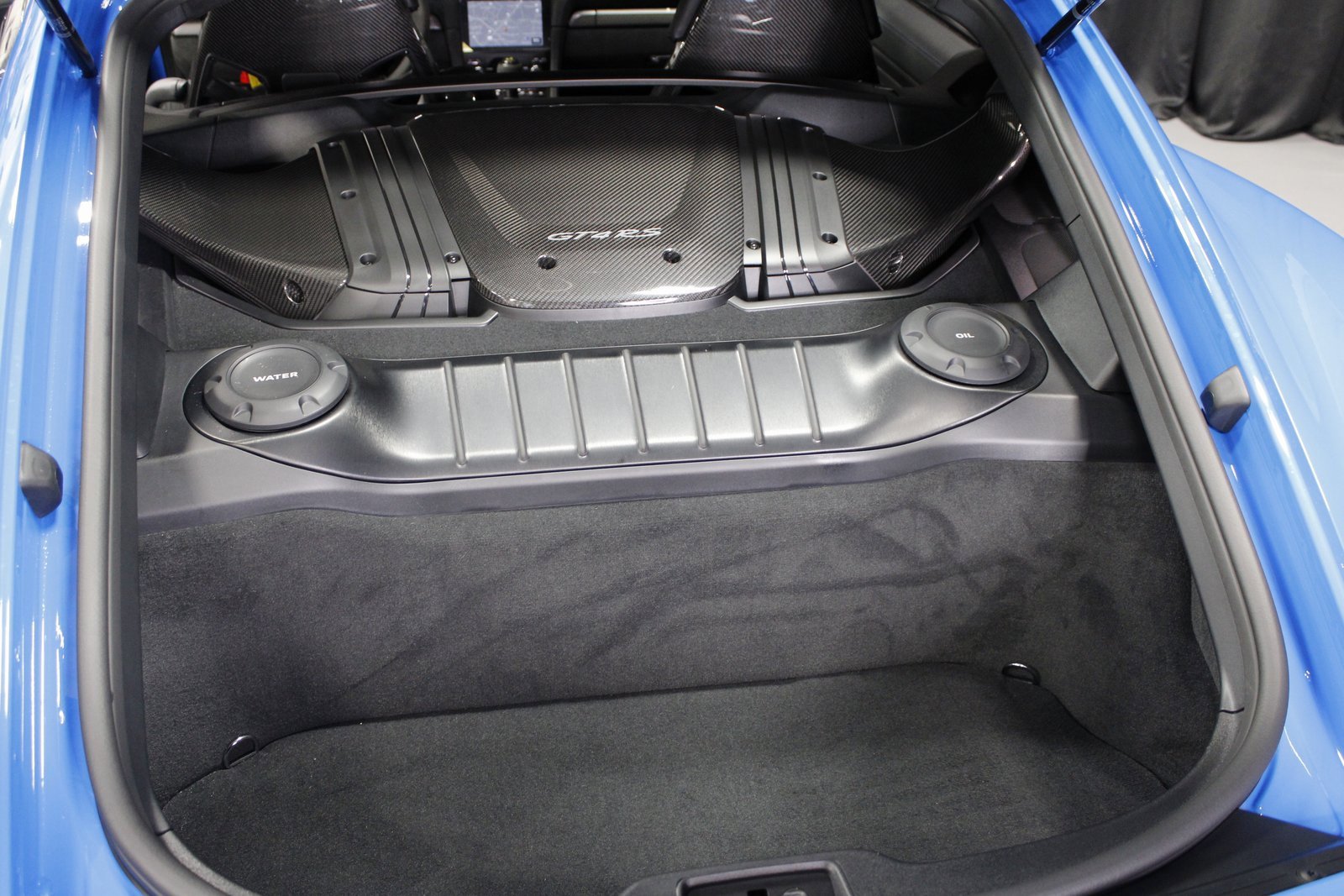 Certified 2025 Porsche 718 Cayman GT4 RS w/ Weissach Package image 19