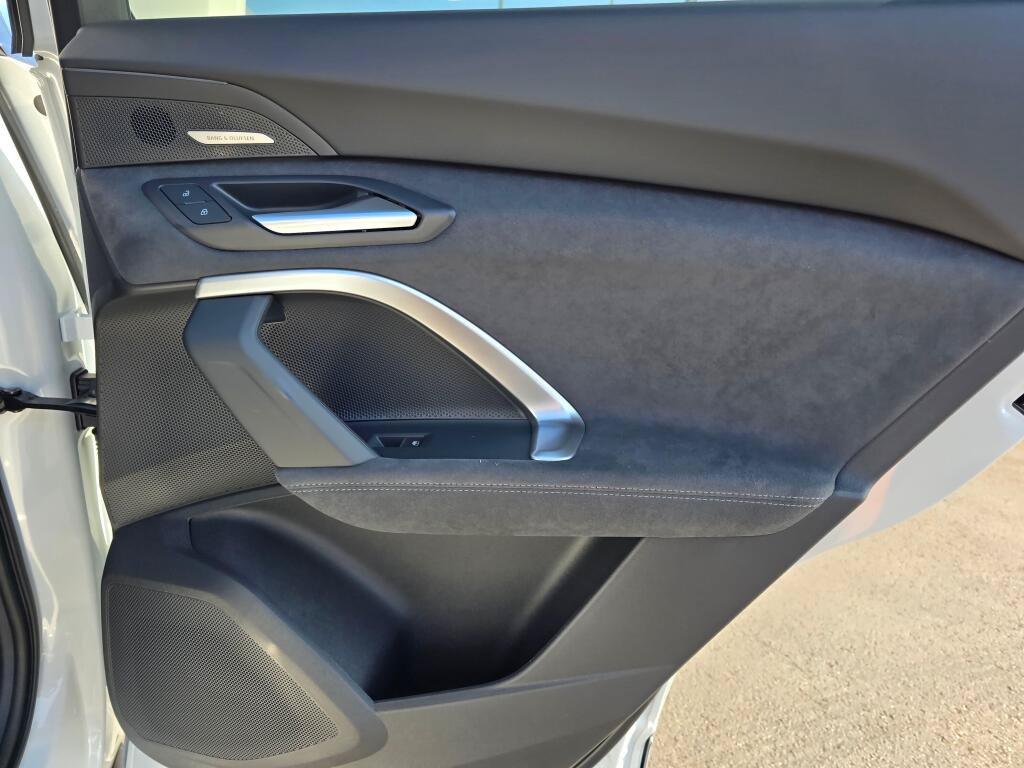 New 2026 Audi SQ5 Premium Plus AWD/4WD image 23