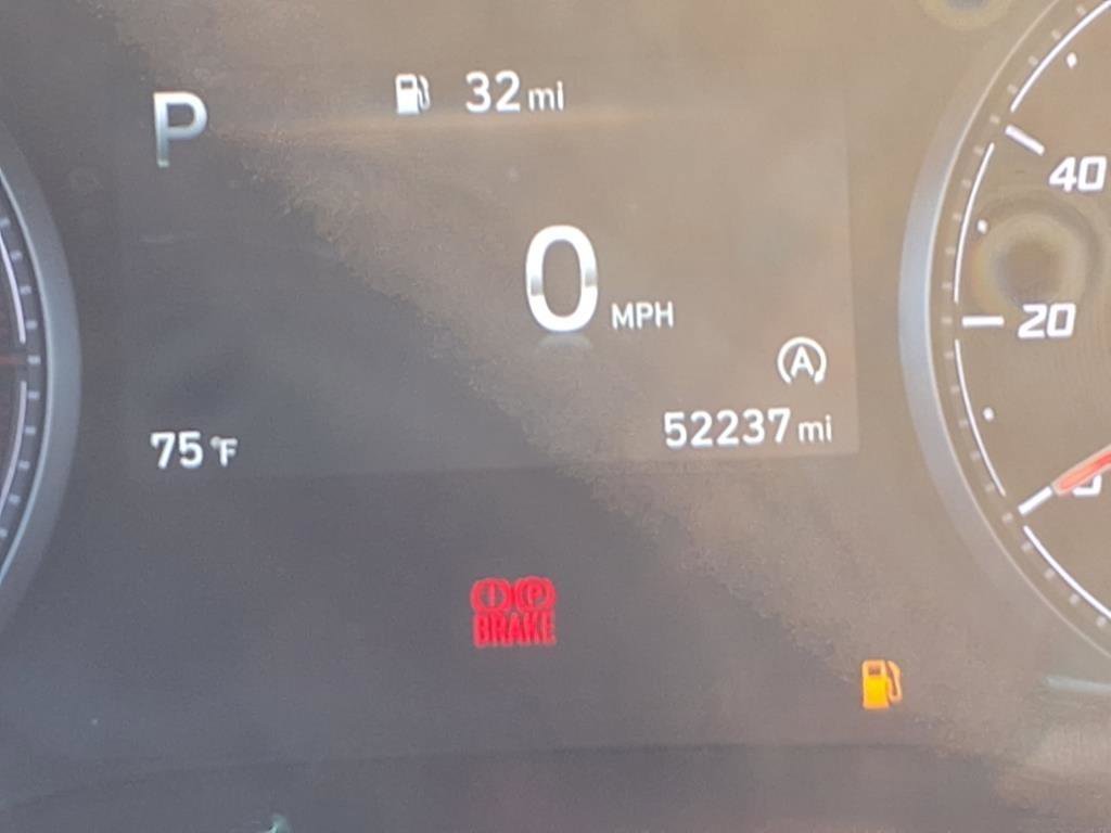 Used 2023 Hyundai Santa Fe SEL image 22