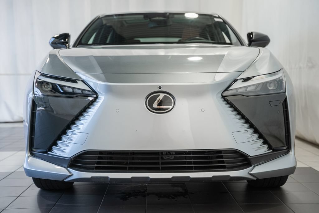 Used 2023 Lexus RZ 450e Premium w/ Accessory Package (2T) AWD/4WD image 2