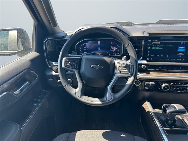 Used 2024 Chevrolet Silverado 1500 LT Trail Boss image 12