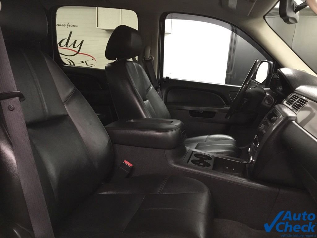 Used 2012 Chevrolet Avalanche LT w/ Suspension Package, Off-Road image 41