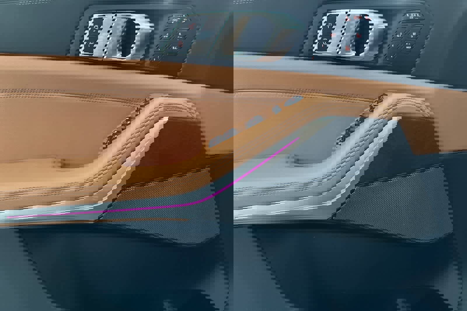 Used 2026 BMW X7 xDrive40i w/ Executive Package image 12