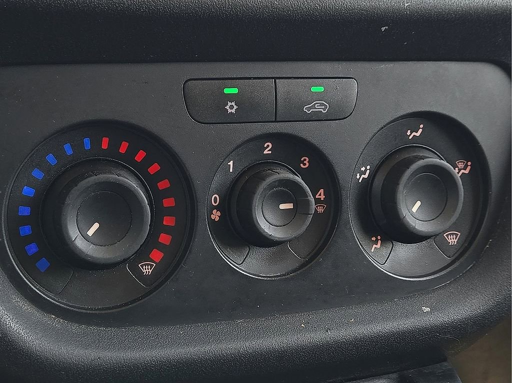 Used 2020 RAM ProMaster City Tradesman image 14