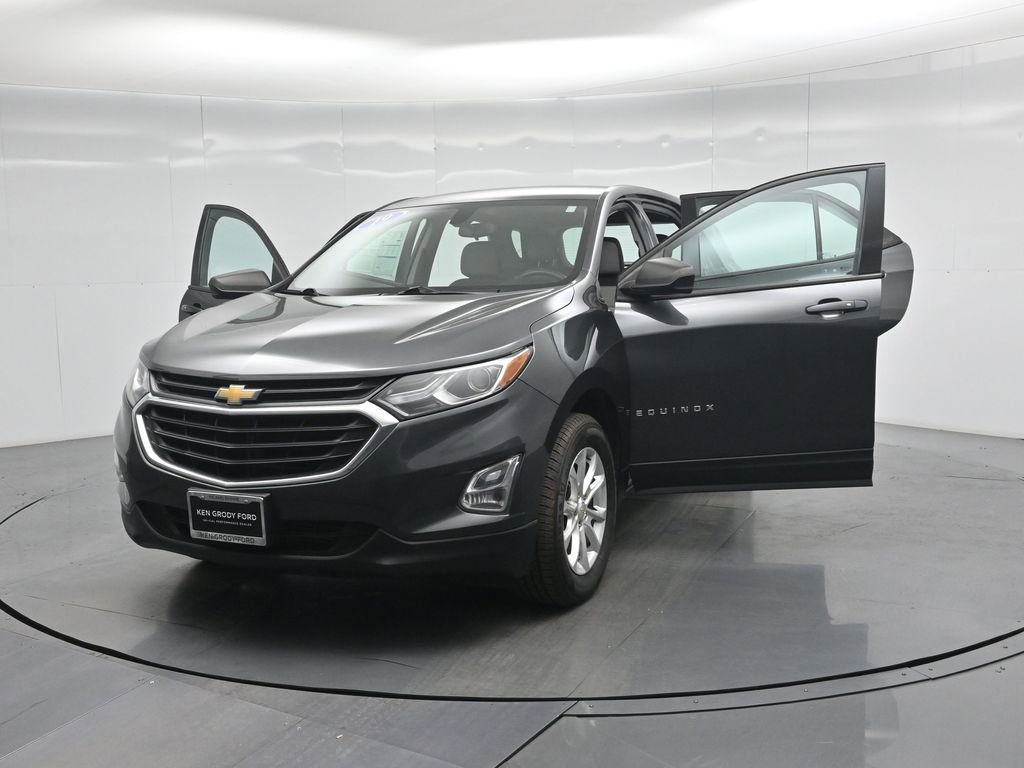 Used 2019 Chevrolet Equinox LS image 31