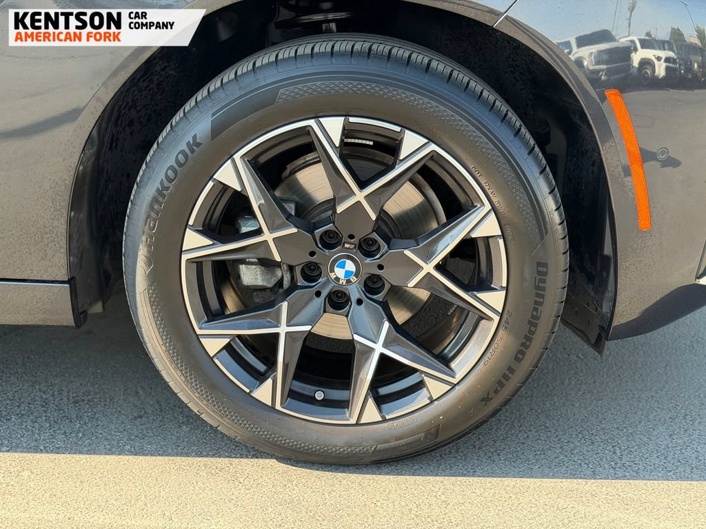 Used 2025 BMW X3 xDrive30i AWD/4WD image 12