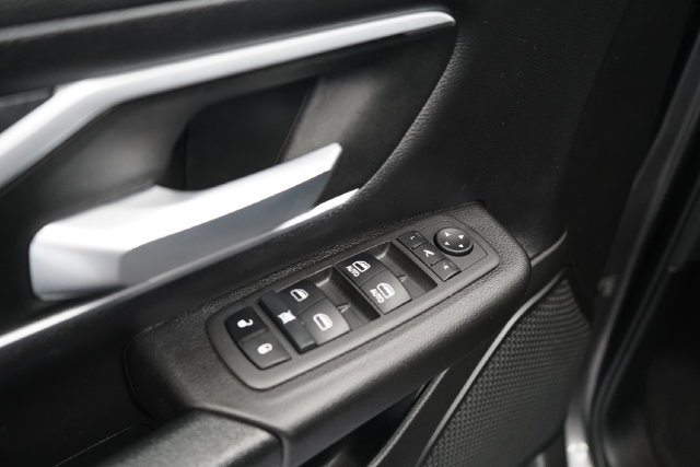 Used 2022 RAM 1500 Big Horn AWD/4WD image 10