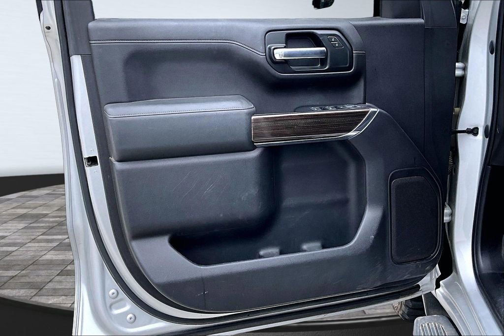 Used 2020 Chevrolet Silverado 1500 LT w/ All-Star Edition image 13