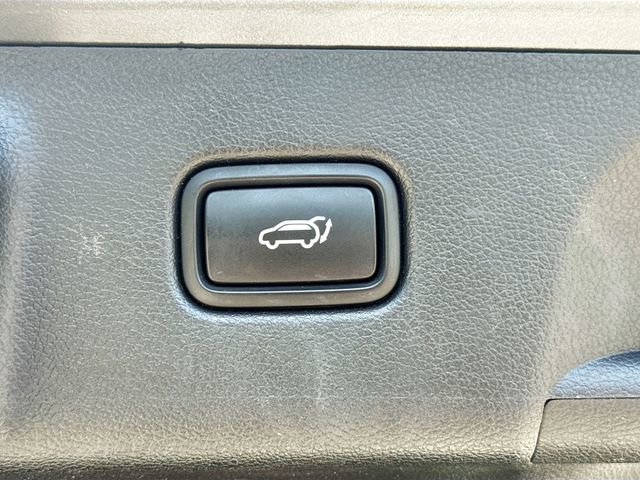 Used 2020 Hyundai Palisade Limited FWD image 14