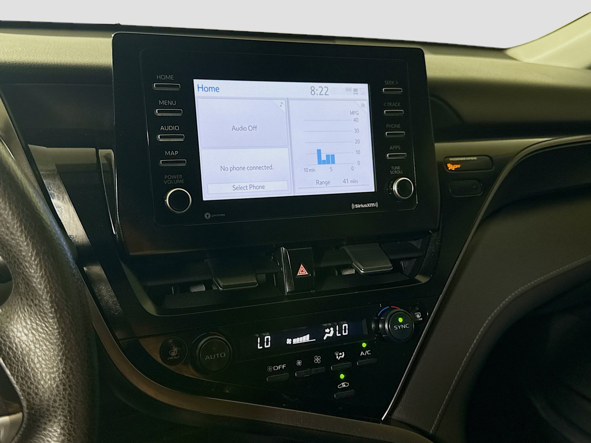 Used 2024 Toyota Camry LE image 18