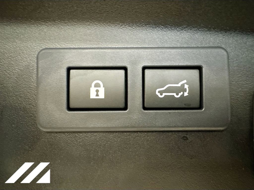 New 2026 Subaru Outback Touring XT image 29